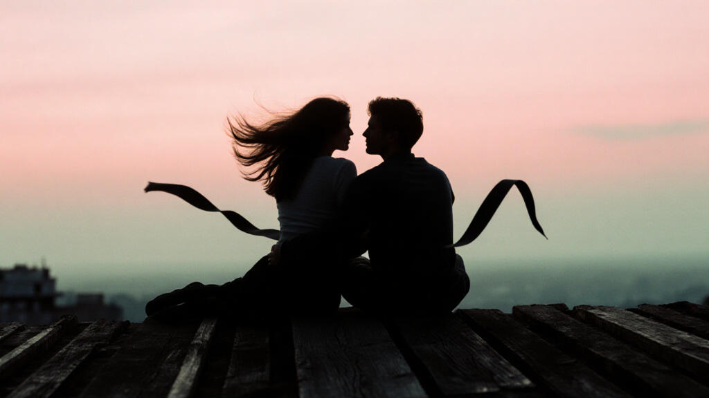 02 // Moments (backlit silhouette)
